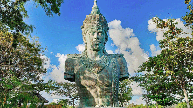 Pakej Percutian Bali 2H1M Termasuk Taman Ayun & GWK